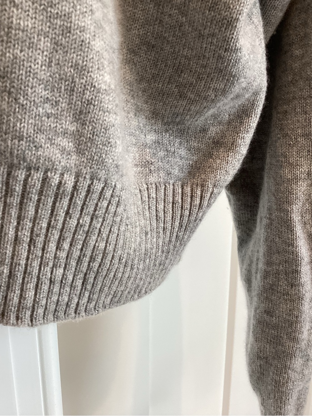 Athleta Alpine Cashmere Blend Cropped Hooded Sweater Small Gray - Picture 6 of 16
